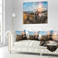 Дизайнарт Бийч с древни руини Панорама-пейзажна отпечатана възглавница за хвърляне-18х18
